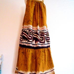 Long boubou dress with batik pattern