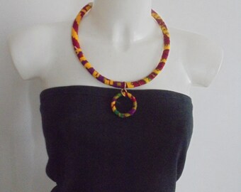 Collier wax fait mains en tissu africain