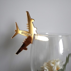 Etichette per bicchieri da vino personalizzate in acrilico dorato, etichette con nome personalizzate, segnaposto per cocktail, segnaposto tagliati al laser, etichetta per drink appesa per bicchiere