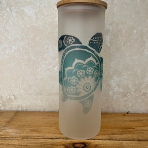 25 oz Frosted Glass Tumbler With Bamboo Lid and 2 Straws -  Sea Turtle