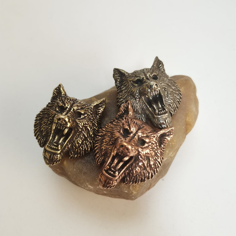 Embossed 3D WOLF Conchos,Leather Decorative Concho Embossed 3D WOLF Conchos,Leather Decorative Concho
