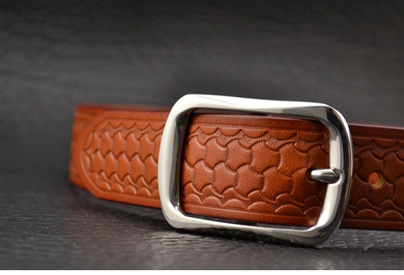 belt buckle allergy