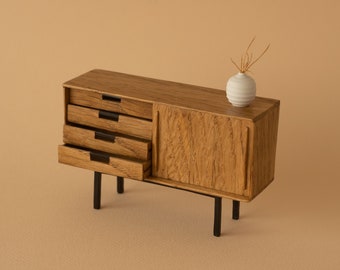 Aparador en miniatura, mueble para casa de muñecas, aparador a escala 1:12, roble centenario, aparador para casa de muñecas moderna
