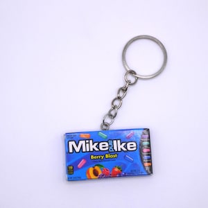 MIke und Ike Berry Blast Mini Brand Schlüsselanhänger |Food Schlüsselanhänger |Snack Schlüsselanhänger|Fun Schlüsselanhänger |Miniatur Food Schlüsselanhänger |