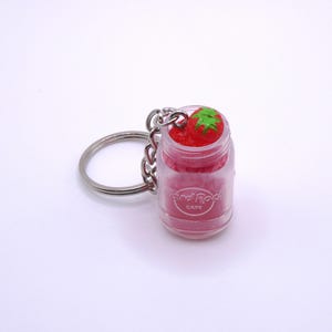 Hard Rock Cafe Basil limonade mini merk sleutelhanger | Sleutelhanger eten | Snack sleutelhanger | Leuke sleutelhanger | Miniatuur sleutelhanger eten | Eigenzinnige sleutelhanger|