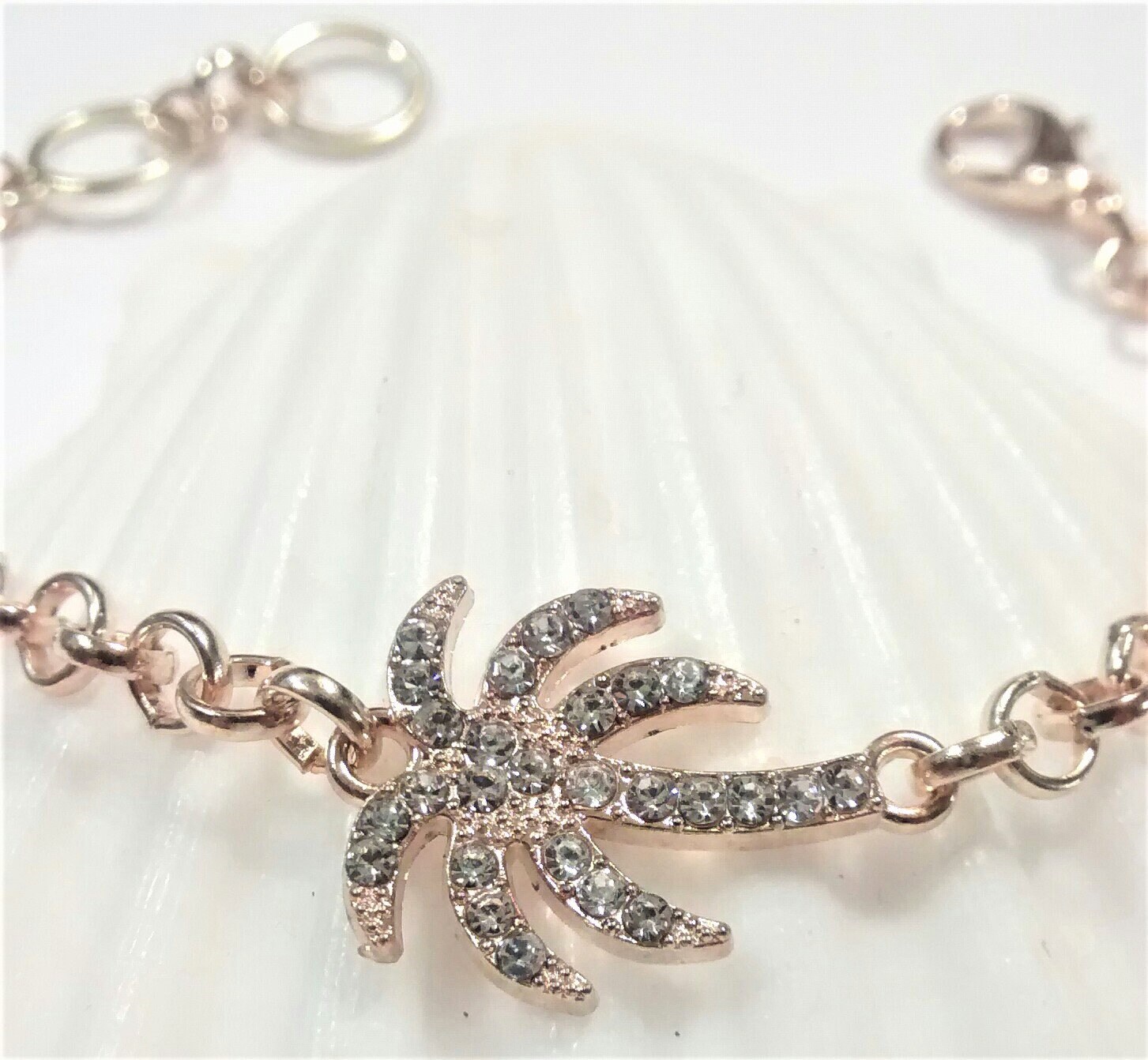 Rhinestone GP Palm Tree Bracelet, Ladies Palm Tree Bracelet, Ladies ...