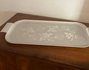 Silver Aluminium Tray with  Silhouette Roses