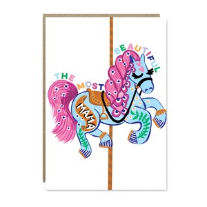 Cartão de Mãe Linda | Cartão de Dia das Mães | Tema Parque de Diversões | Cavalo de Carnaval | Cartão de Mãe Carrossel de Cavalos imagem 3