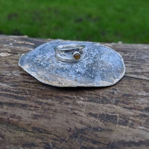 Sterling Silver Double ring with texture shank and Citrine gemstone setting, hallmarked 925