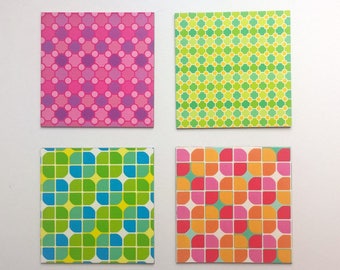 set of 4 magnets, vintage patterns / 6.5 cm