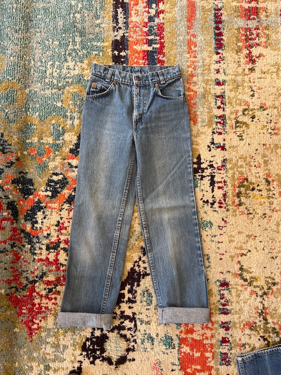 Orange Tab Kid Levi's white patch - image 6