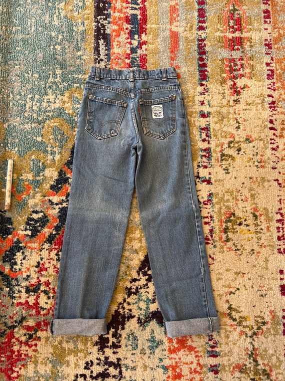 Orange Tab Kid Levi's white patch - image 7