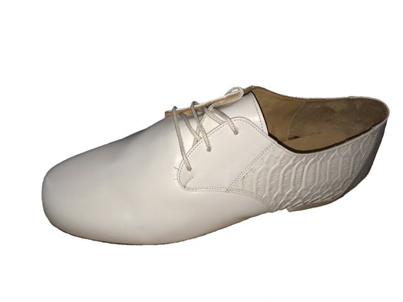 white tango shoes