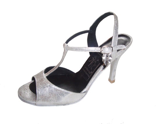 ladies silver slingback shoes