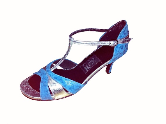 heels closed