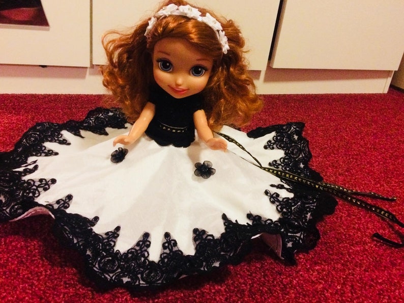 Wedding Bridal Car Decoration Doll by Your Wish Etsy