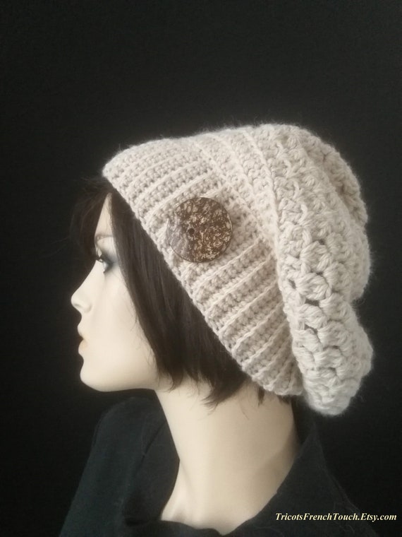 Bonnet femme laine et alpaga. Bonnet béret fait main au crochet, bouton en  bois. Bonnet accessoire de mode hiver pour femme et ado fille. -  France