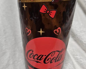 24 oz Fizzy Soda  tumbler with iced 3D charms topper