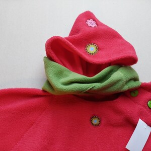 Kinder hoodie met sjaal van 18 maanden tot 2 jaar en een half in rood en groen fleece CLOCHADOUDOR afbeelding 8