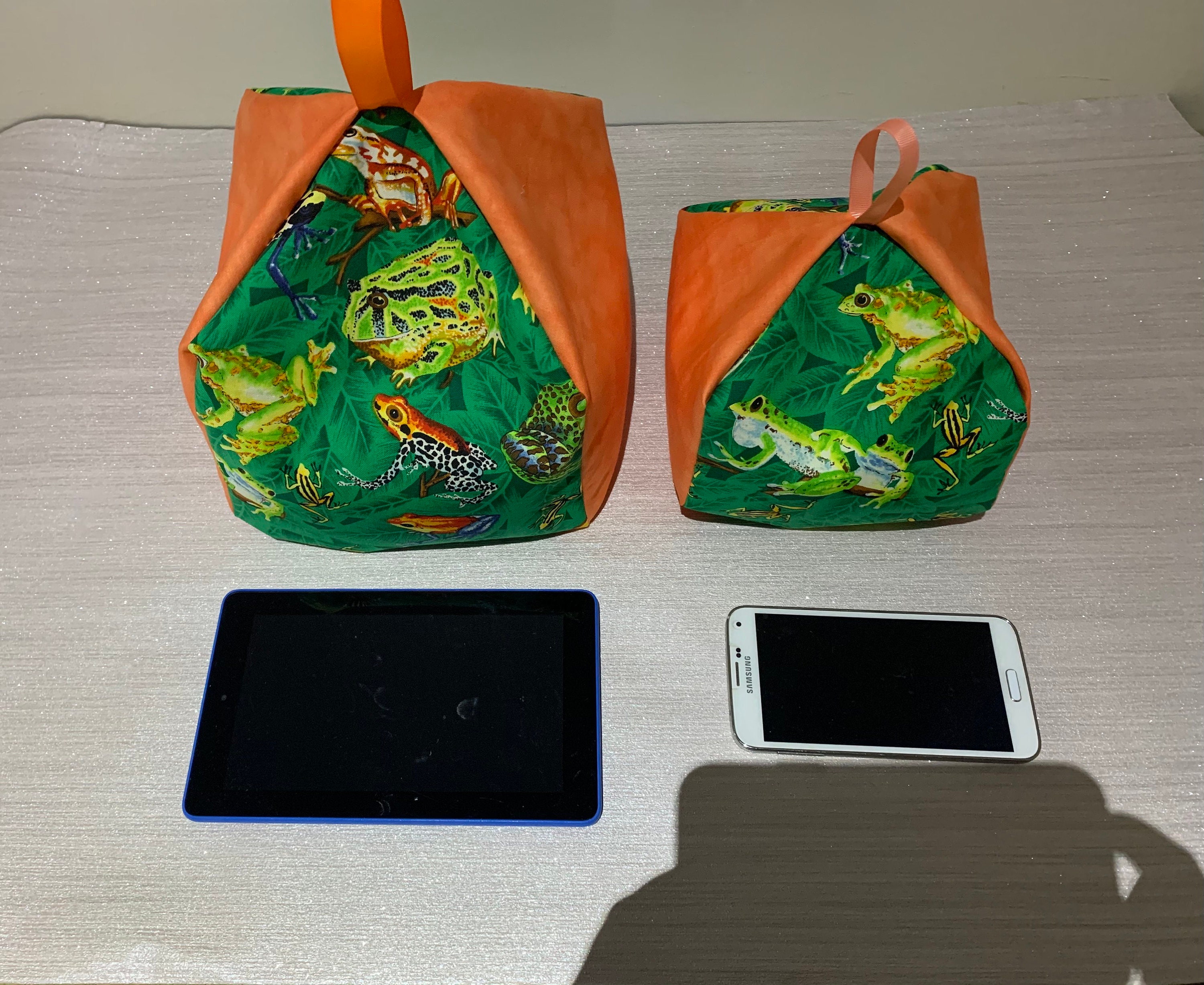 Frogs Toads Ipad Pro Cushion Ipad Tablet Nintendo Switch - Etsy Singapore