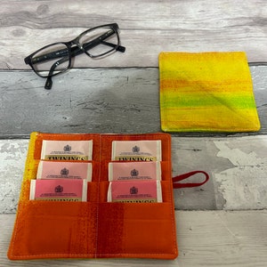 Soporte para bolsitas de té de tela/billetera Cierre de botón Capacidad para 6 bolsitas de té Estuche para bolsitas de té y juego de posavasos Organizador de bolsitas de té Estuche para bolsitas de té de viaje Regalo.