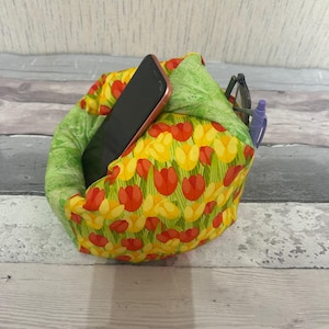 Tulips iPad Pro Cushion iPad Stand Tablet Beanbag Support Pillow Kindle Device Stand E-Reader corner Bookmarks  Tidy Iphone Phone Holder