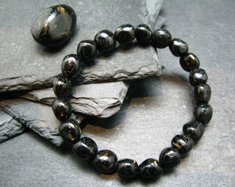 Nuumite Nuummite Genuine Bracelet ~ 7 Inches  ~ 9mm Tumbled Beads