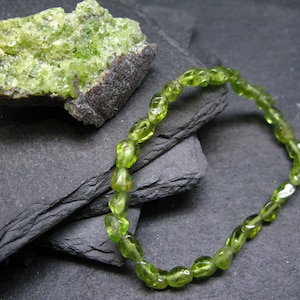 Peridot Genuine Bracelet ~ 7 Inches  ~ 7mm Tumbled Beads