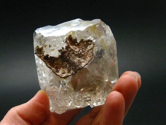 ニューヨーク産の良質な大型DTハーキマーダイヤモンドクォーツ