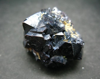 Cristal de cuprita de Rusia - 3,5 cm - 73,7 gramos