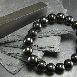 Whitby Jet Genuine Bracelet From UK ~ 7 Inches  ~ 10mm Round Beads