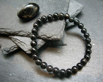 Nuumite Nuummite Genuine Bracelet ~ 7 Inches  ~ 6mm Round Beads