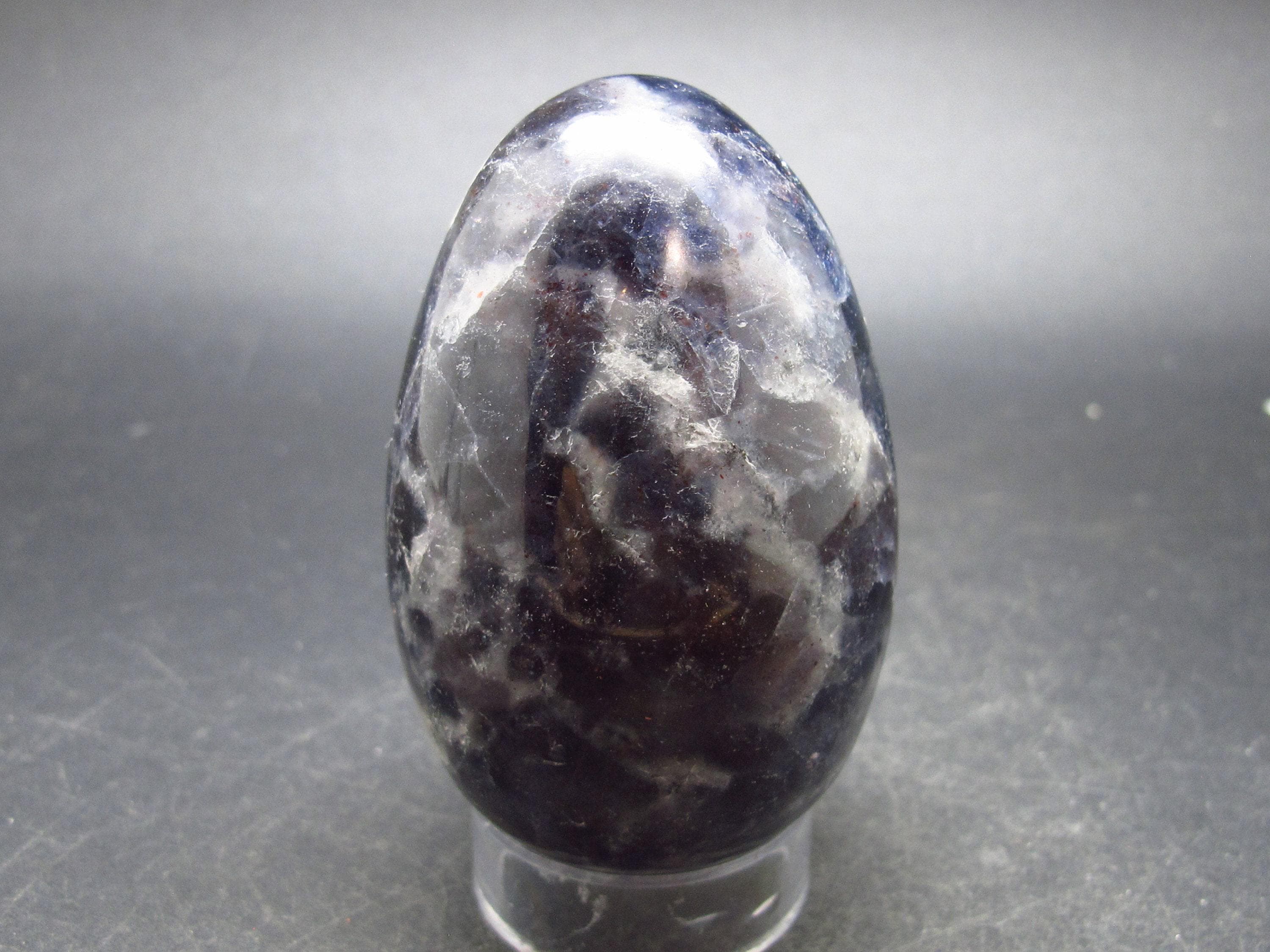 タンザニア産の希少なアイオライト コーディエライト エッグ - 190.8