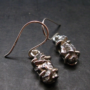 Raw Campo Del Cielo Meteorite Earrings In Silver From Argentina - 5.44 Grams