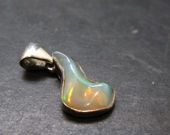 ナミビア産大型ギベオン隕石 - 0.9 インチ - 17.14 グラム - Etsy 日本