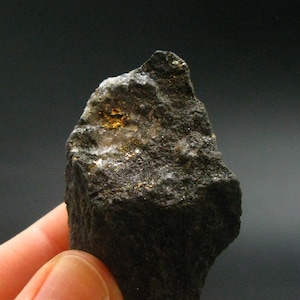 Healers Gold Pyrite With Magnetite Raw Stone From USA - 1.9&quot; - 34.30 Grams