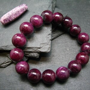 AAA Grade Ruby Genuine Bracelet ~ 8 Inches  ~ 15mm Round Beads