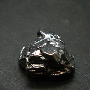 Campo Del Cielo Meteorite from Argentina - 19.27 Grams - 0.9&quot;