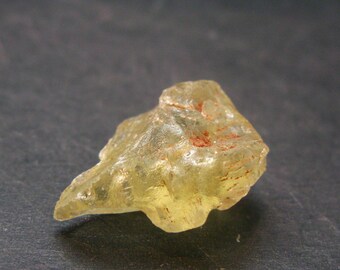 Kryształ labradorytu Bytownite w kolorze złotym z Meksyku - 0,8" - 18,40 karatów