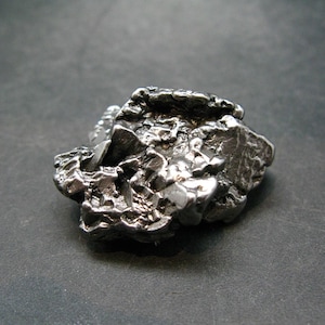 Campo Del Cielo Meteorite from Argentina - 1.6&quot; - 55.0 Grams