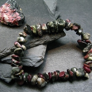 Eudyalite Eudialyte & Aegirine Genuine Bracelet ~ 7 Inches  ~ 10mm Tumbled Beads