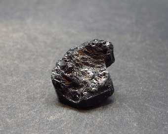 Raro cristal de turmalina cromada Usambara de Tanzania - 18,5 quilates