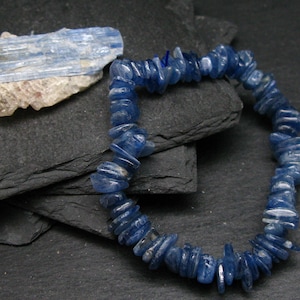 Blauwe echte kyanietarmband ~ 7 inch ~ 10 mm getrommelde kralen