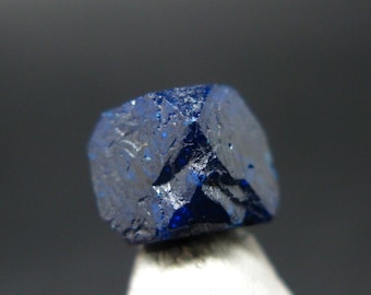 Bardzo rzadki kryształ boleitu w kształcie sześcianu z Meksyku - 7 mm - 7,14 karatów