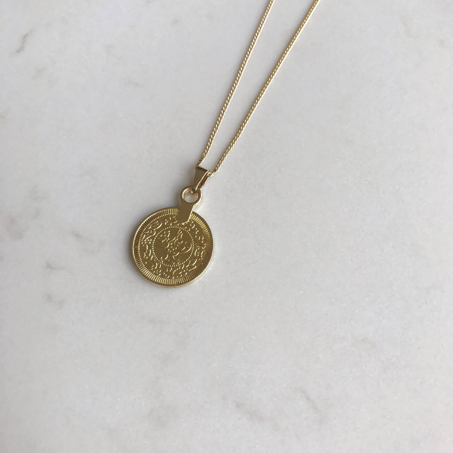 Delicate Disk 14k Gold Necklace, Dainty Gold Coin Pendant, Gold