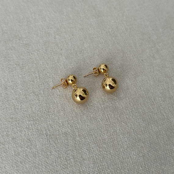 9ct Gold 12mm Ball Stud Design Earrings — The Jewel Shop