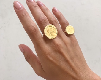 Coin pinky best sale ring