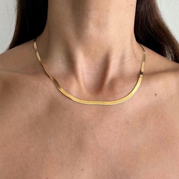 Gold flat 4mm chain necklace, Plain gold snack necklace