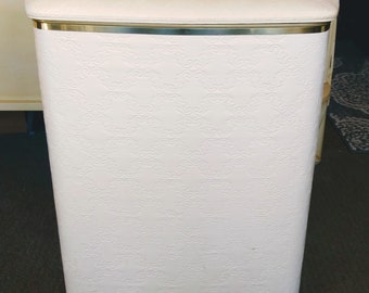 VINTAGE Laundry Hamper  MCM Clothes Hamper, Hollywood Regency Bathroom Storage, Home Decor