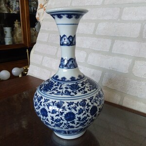 Elegant blue and white decor vase.